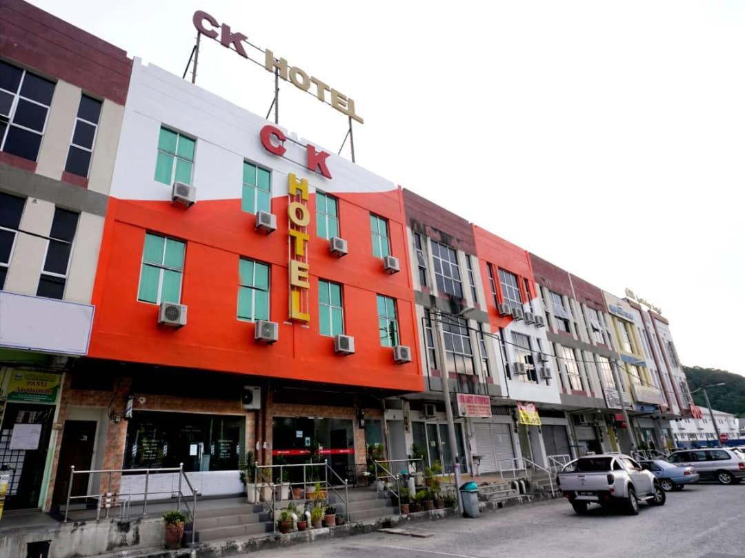 Ck Hotel Lumut Exterior foto